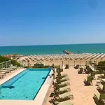 Park Pineta & Dependance Hotel Eraclea Mare