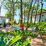 Park Pineta & Dependance Eraclea Mare