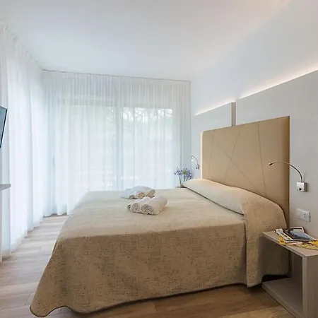 Hotel Park Pineta & Dependance Eraclea Mare