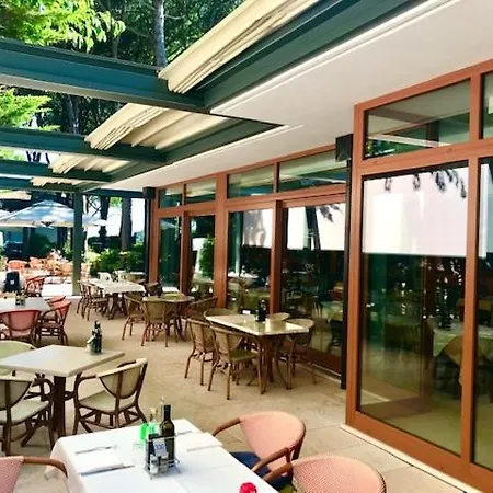 Park Pineta & Dependance ארקליאה מארה