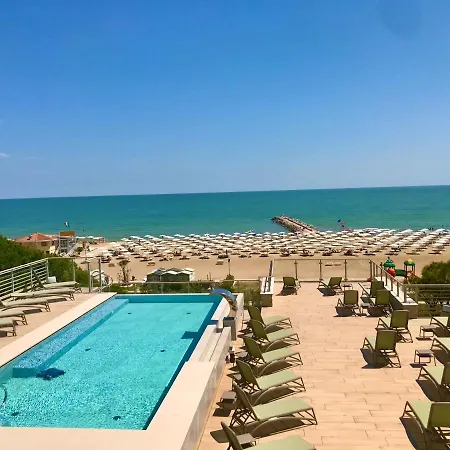 Park Pineta & Dependance Hotel Eraclea Mare