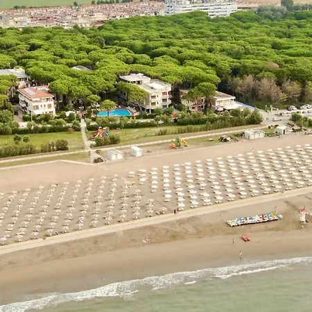 Park Pineta & Dependance Hotel Eraclea Mare