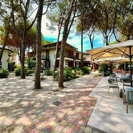 מלון Park Pineta & Dependance 3*