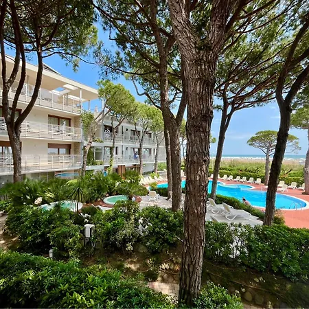 Park Pineta & Dependance 3* Eraclea Mare