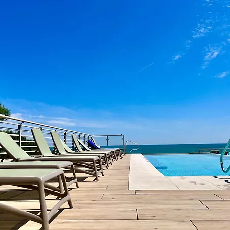 Park Pineta & Dependance ארקליאה מארה