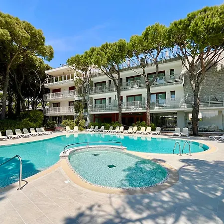 Park Pineta & Dependance 3*