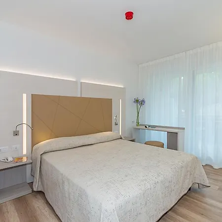 Park Pineta & Dependance