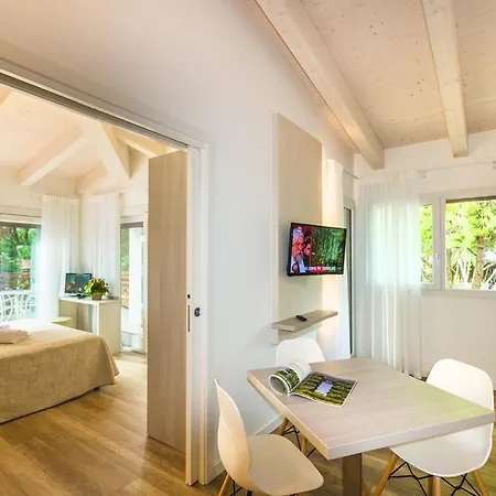 Hotel Park Pineta & Dependance 3*