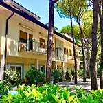 Hotel Park Pineta & Dependance